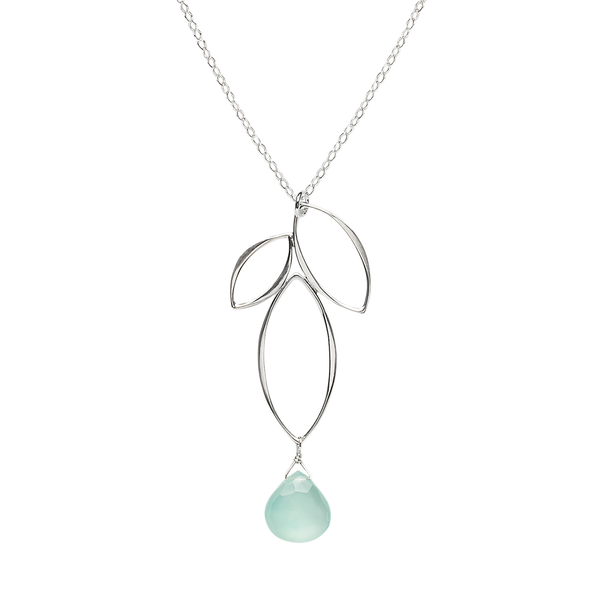 Fuchsia_Flower_Necklace_grande